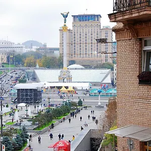  Apartament On Independence Square